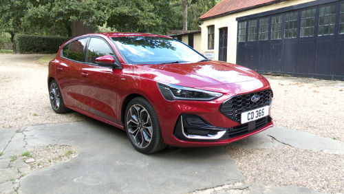 FORD FOCUS HATCHBACK 1.0 EcoBoost Hybrid mHEV ST-Line 5dr view 1
