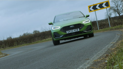FORD FOCUS HATCHBACK 1.0 EcoBoost Hybrid mHEV ST-Line 5dr view 2