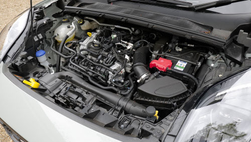 FORD PUMA HATCHBACK 1.0 EcoBoost Hybrid mHEV ST-Line 5dr DCT view 35