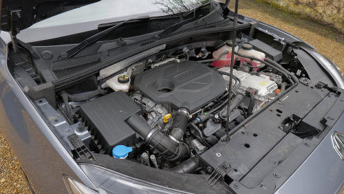 MG MOTOR UK ZS HATCHBACK 1.5 Hybrid Trophy 5dr Auto view 10