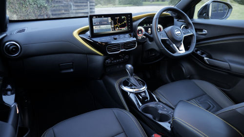 NISSAN JUKE HATCHBACK 1.6 Hybrid N-Connecta 5dr Auto view 9