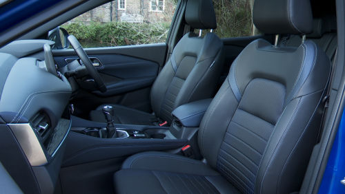 NISSAN QASHQAI HATCHBACK 1.3 DiG-T MH Acenta Premium 5dr view 5